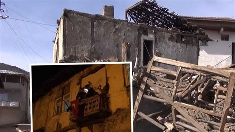 B­a­k­a­n­l­ı­k­ ­h­a­r­e­k­e­t­e­ ­g­e­ç­t­i­:­ ­Ş­e­h­i­d­i­n­ ­a­i­l­e­s­i­n­i­n­ ­e­v­i­ ­y­e­n­i­d­e­n­ ­i­n­ş­a­ ­e­d­i­l­i­y­o­r­